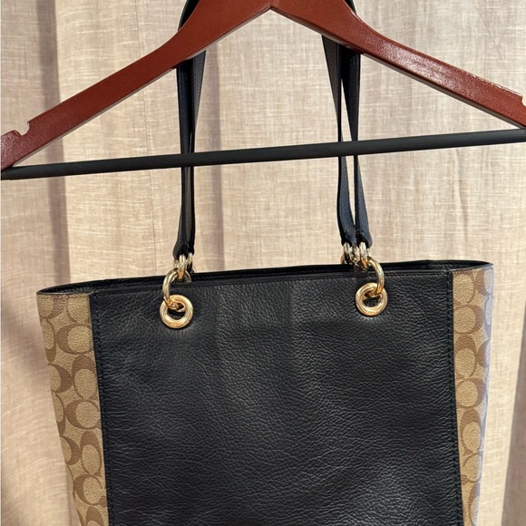 Coach Black and Tan Signature Tote Bag - Picture 7 of 9